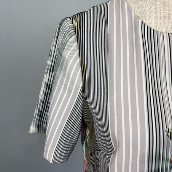 Nanette Lepore Floral Watercolor Abstract Crop Top Boxy Artsy Art to Wear 2 - Picture 4 of 9